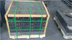 Magnesia carbon brick